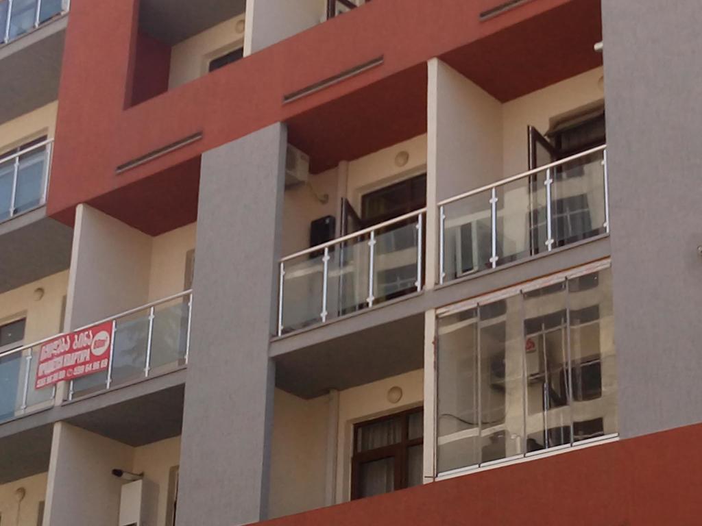 Studio Apartment In Batoumi Extérieur photo